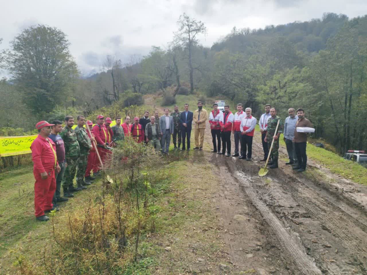 مانور اطفا حریق در جنگلهای املش